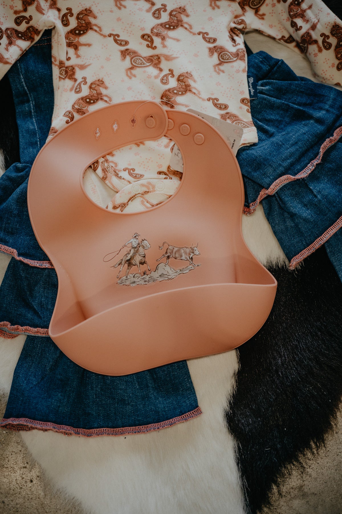 Western Printed Silicone Bib (Two Styles/ 6 Colours)