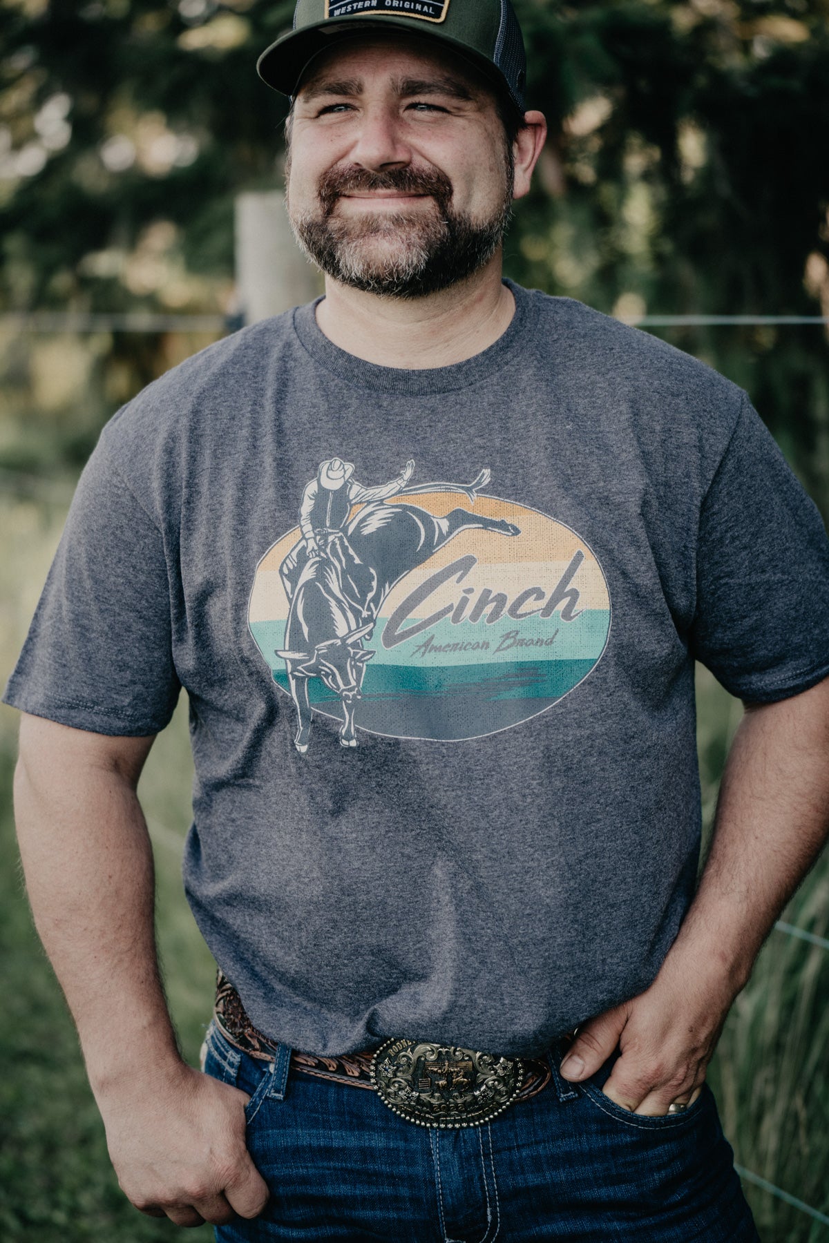 Men's CINCH Heathered Charcoal T-Shirt with Bucking Bull Design