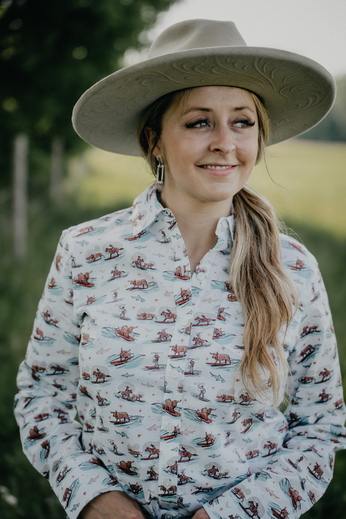 'Surfing Longhorn' Women's Ariat X Aloha Printed Kirby Shirt (XS - XXL)