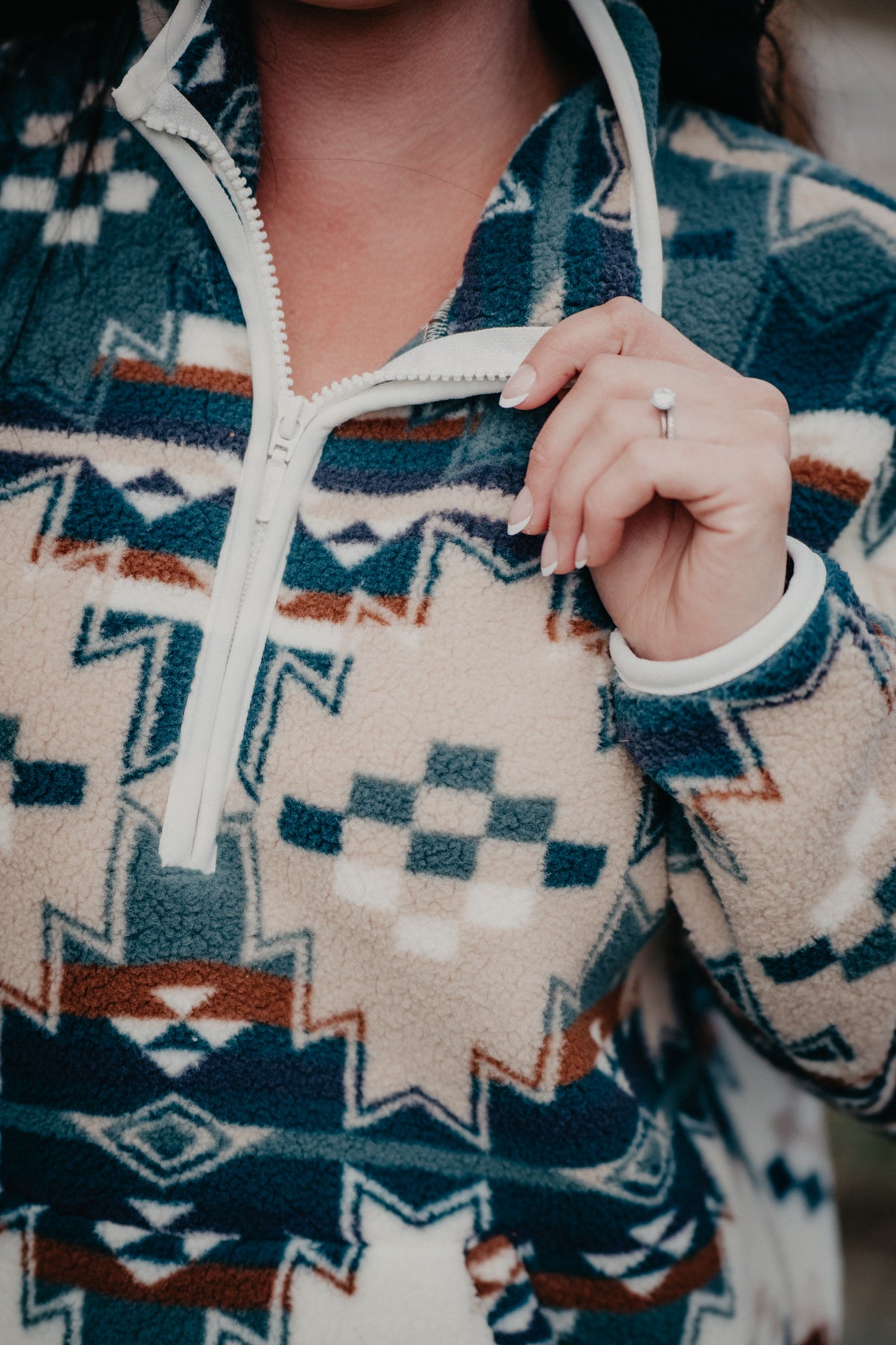 'Rosalie' Women's Wrangler Aztec Sherpa Pullover (S-XXL)