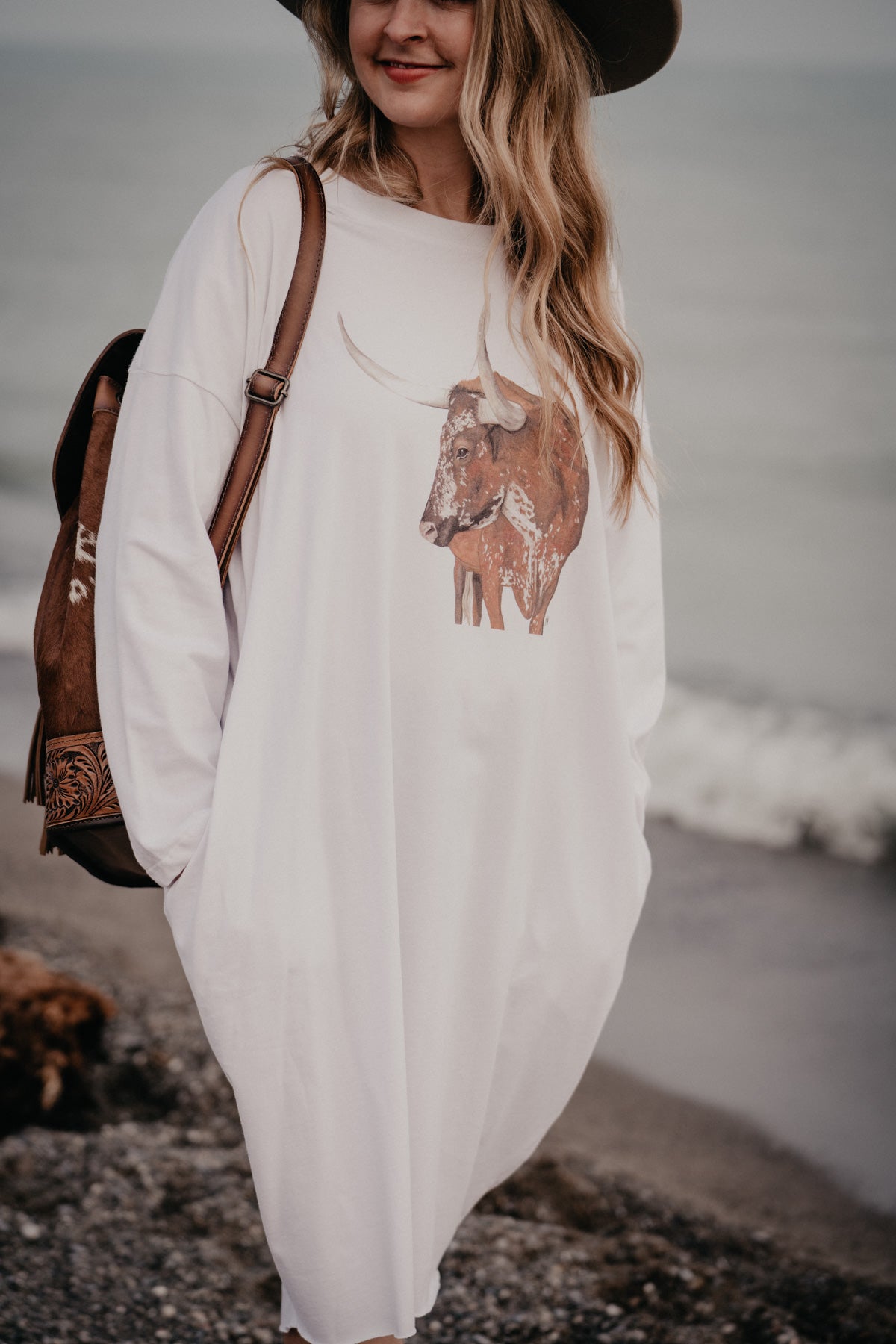 'Austin' Longhorn Artwork Sweatshirt Dress with Pockets (One Size Fits Most)