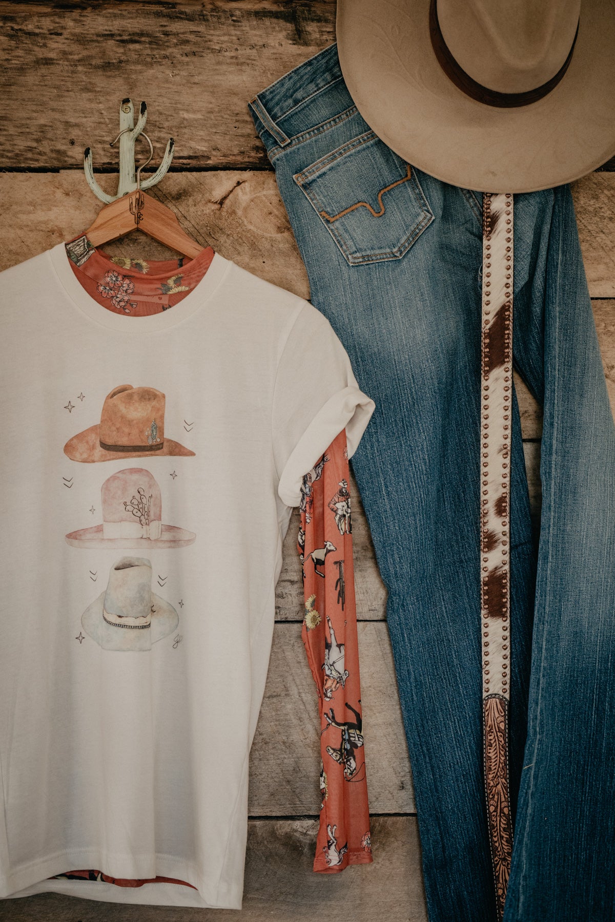 'Rylee' Cowboys and Sunflowers Print Relaxed Mesh Long Sleeve (S-XL)