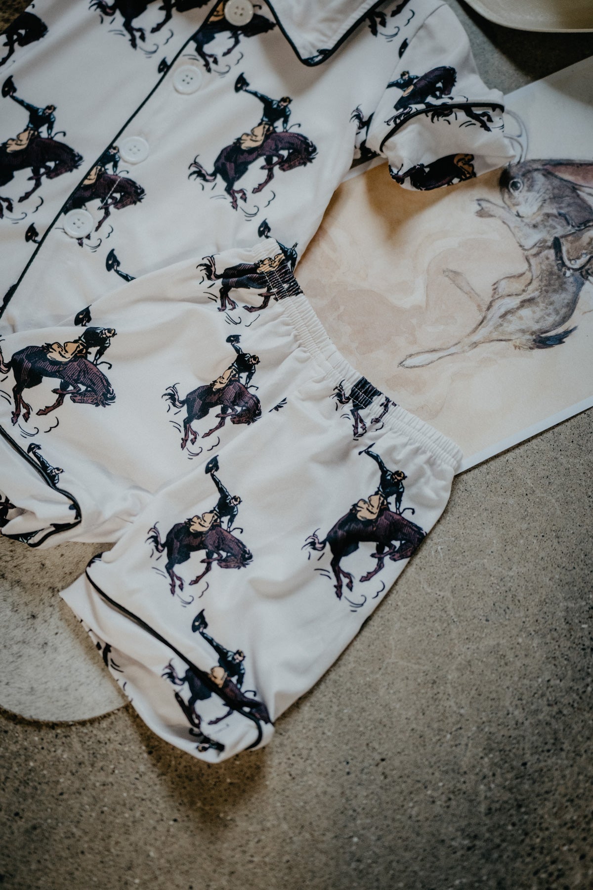 B&W Western Print Short Sleeve & Shorts Pajama Set (12-18M to 10/12)