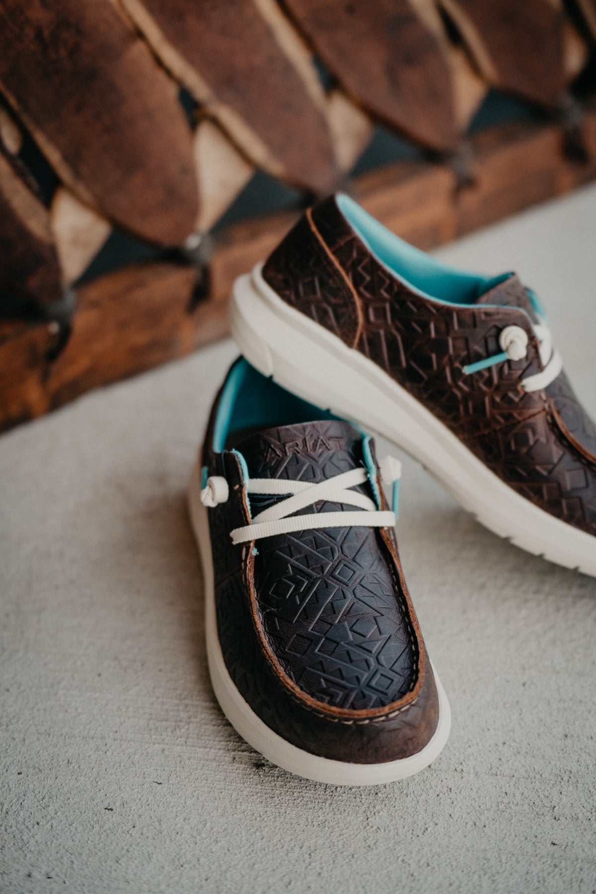 'Blanket Embossed' Leather Ariat Hilo Shoes