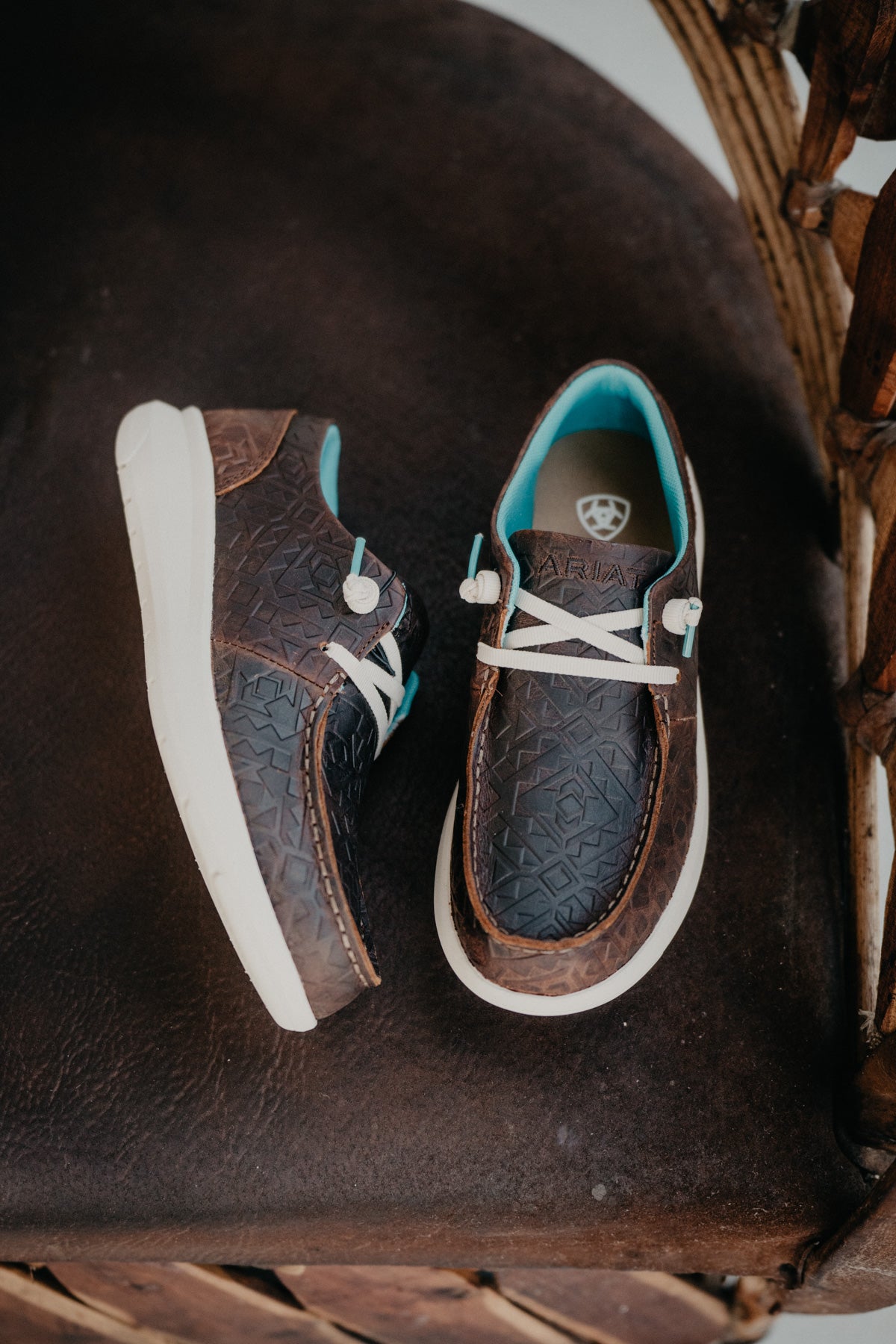 'Blanket Embossed' Leather Ariat Hilo Shoes
