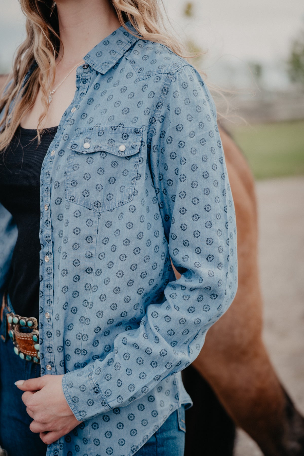 'Kellie' Tencel Medallion Print Pearl Snap (S-XL)