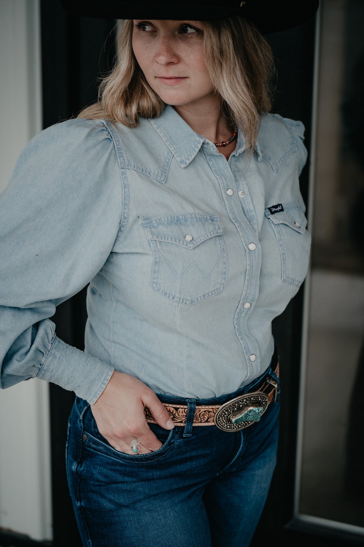 'Alina' Wrangler Women's Chambray Puff Sleeve Pearl Snap (S & M Only)