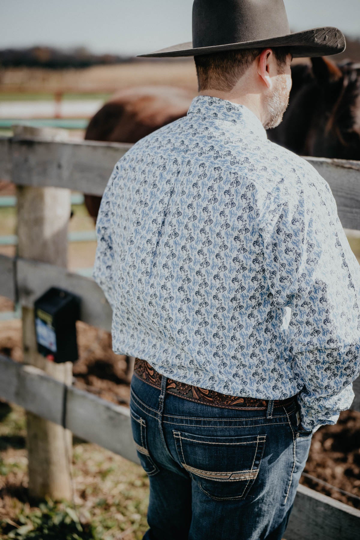 Men's 'Peerce' Ariat Classic Fit Long Sleeve (S-XXL)
