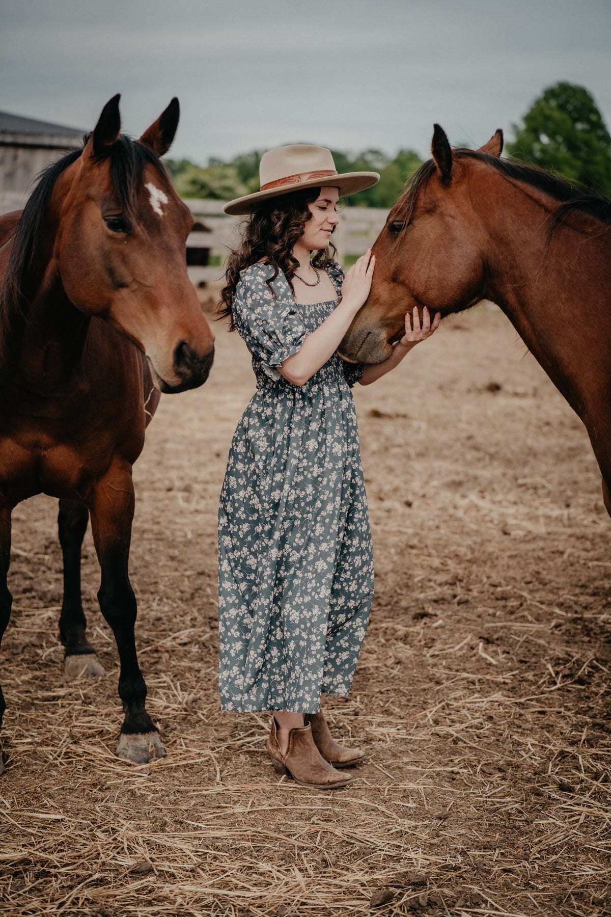 'Clayton' Floral Puff Sleeve Midi Dress (S-L)