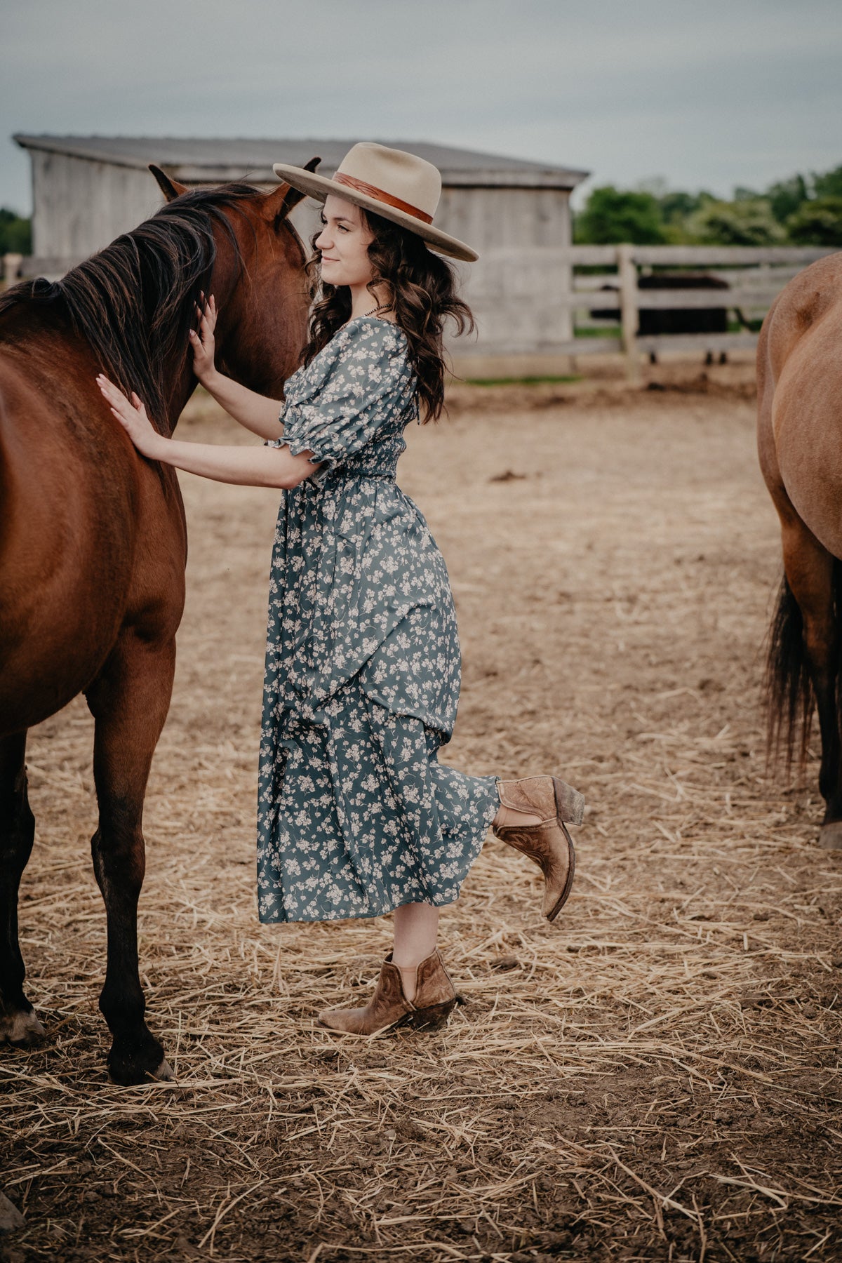'Clayton' Floral Puff Sleeve Midi Dress (S-L)
