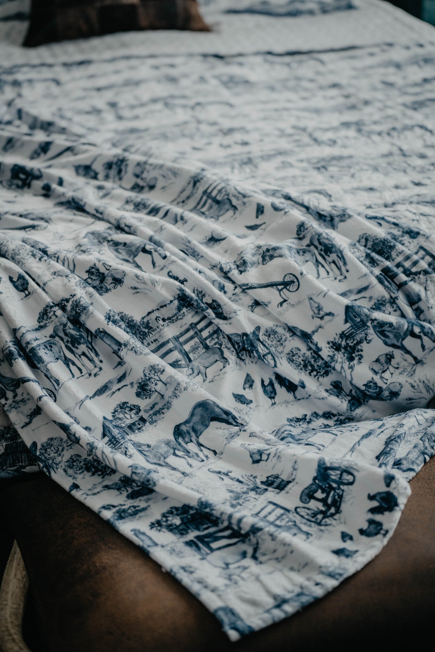 Plush Throw Blanket (2 Prints)