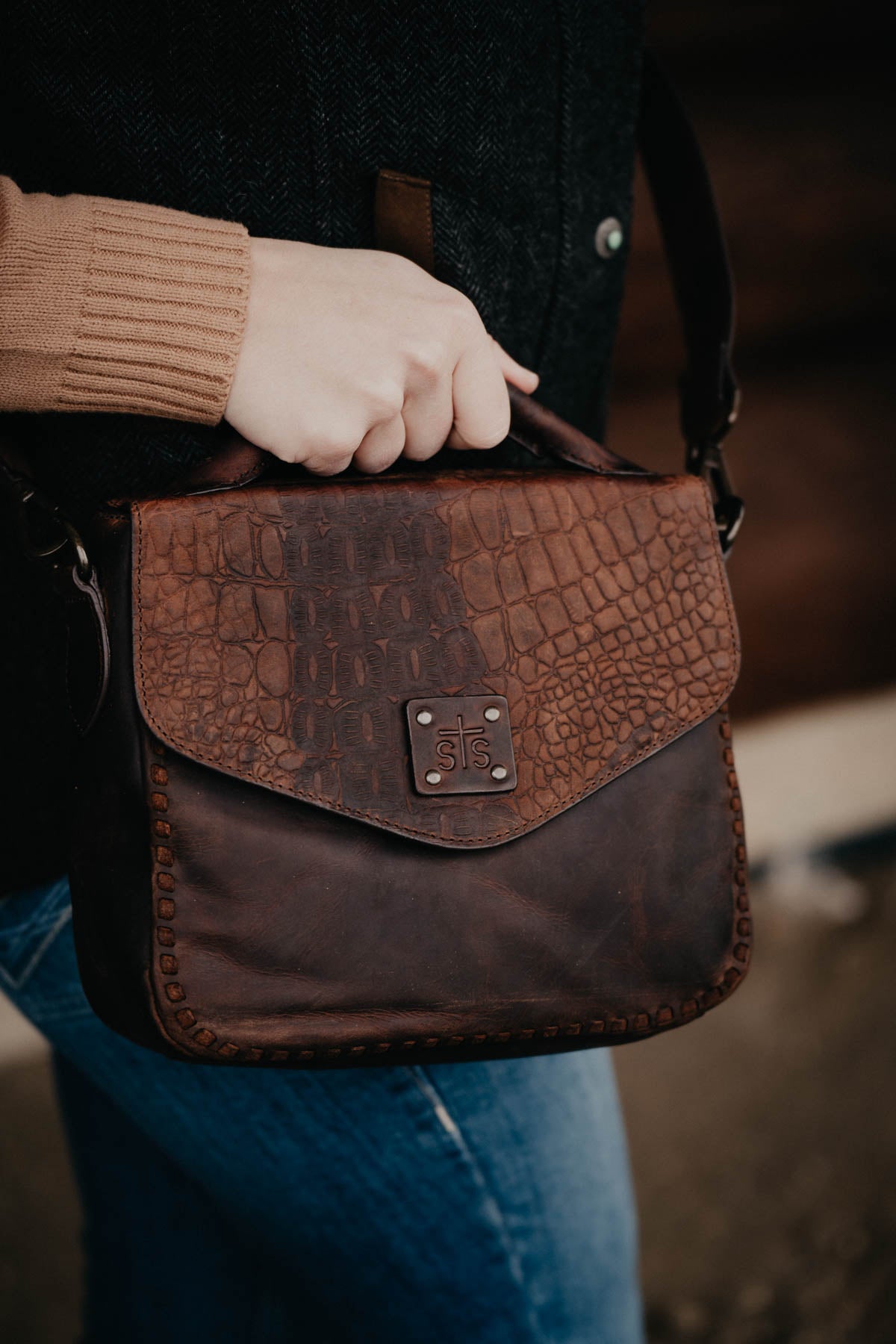 'Dakota' Catalina Leather Croc Crossbody by STS Ranchwear