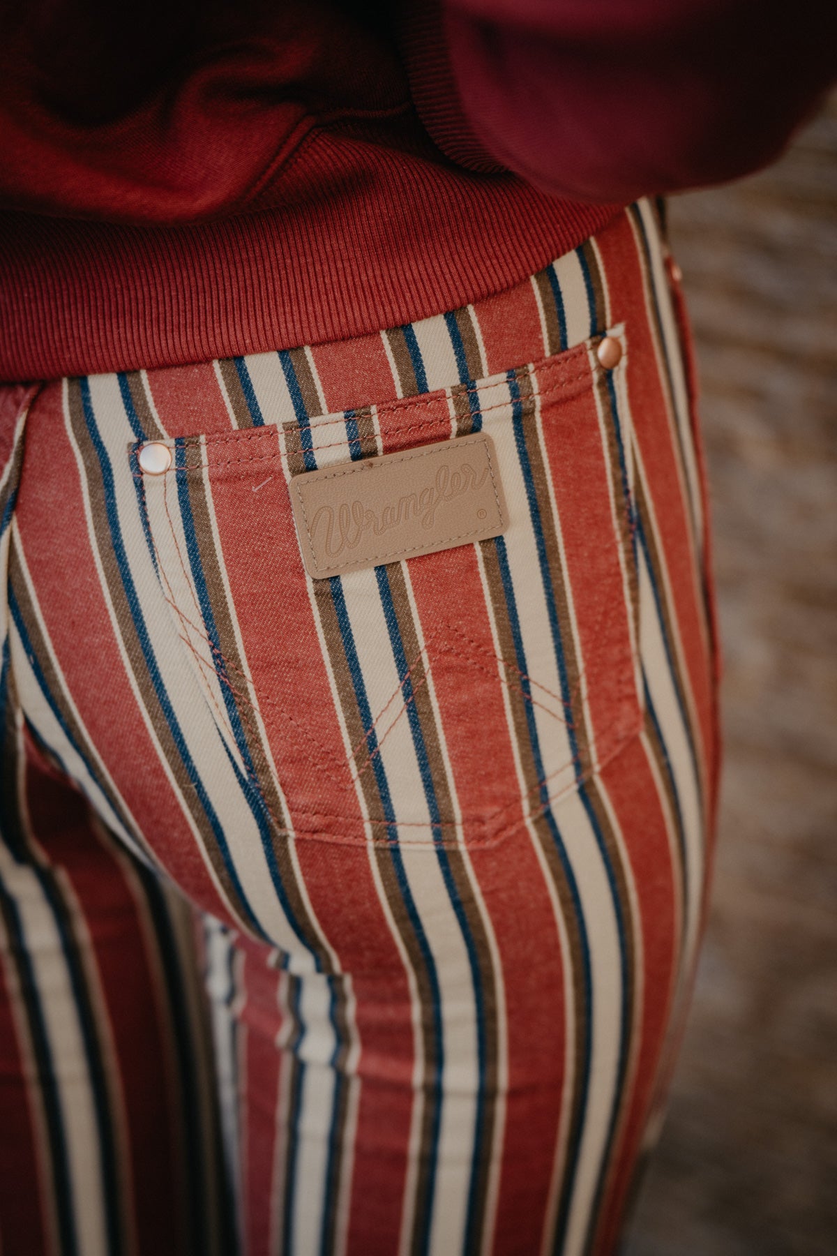 'Road Runner' Wrangler Lainey Wilson Red Striped Flare Jeans (1 34/32 ONLY)
