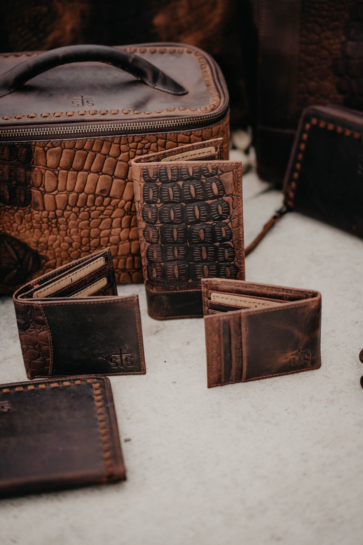 Leather Croc Men's Money Clip Wallet by STS Ranchwear