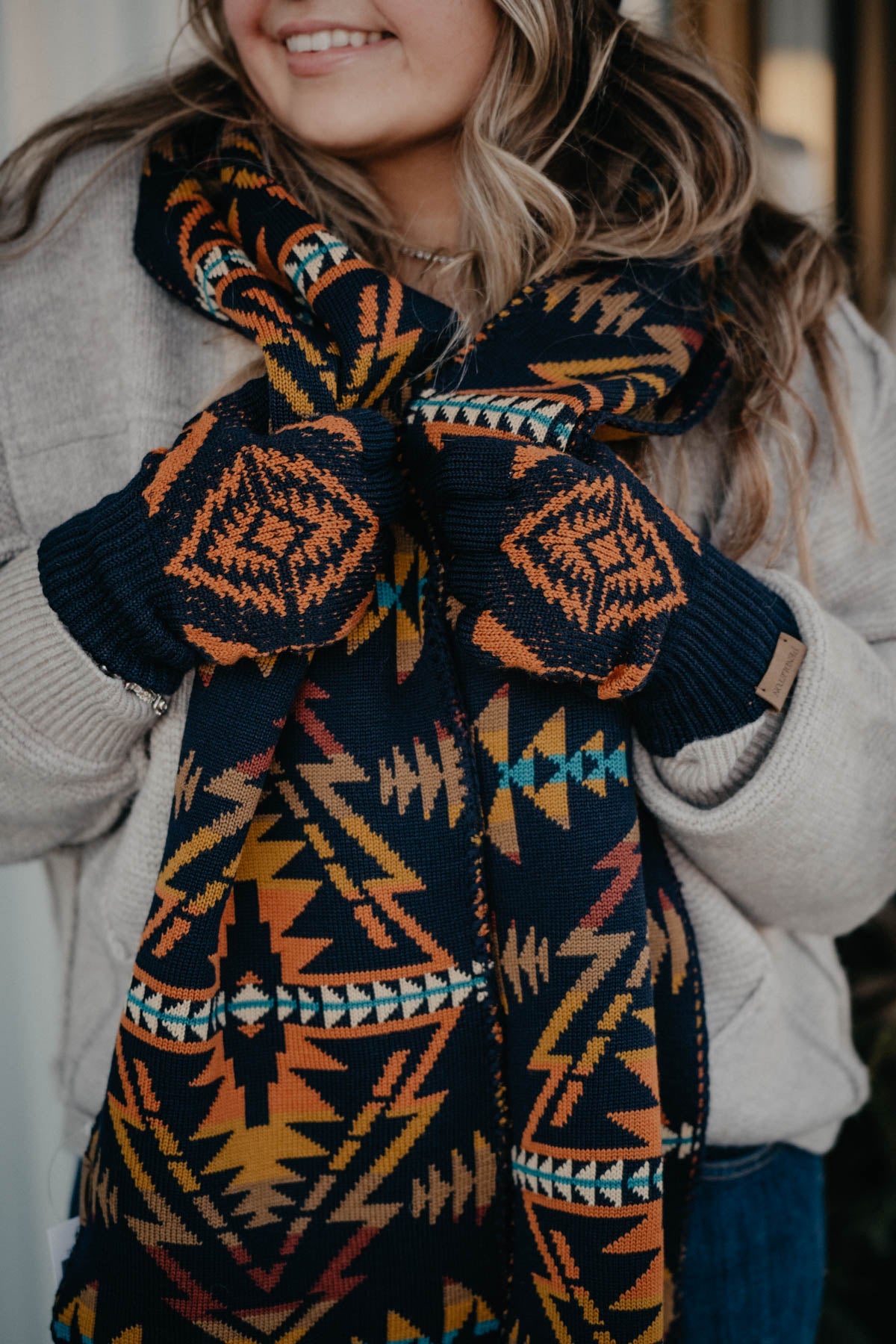 Pendleton {Trapper Peak} Knit Scarf
