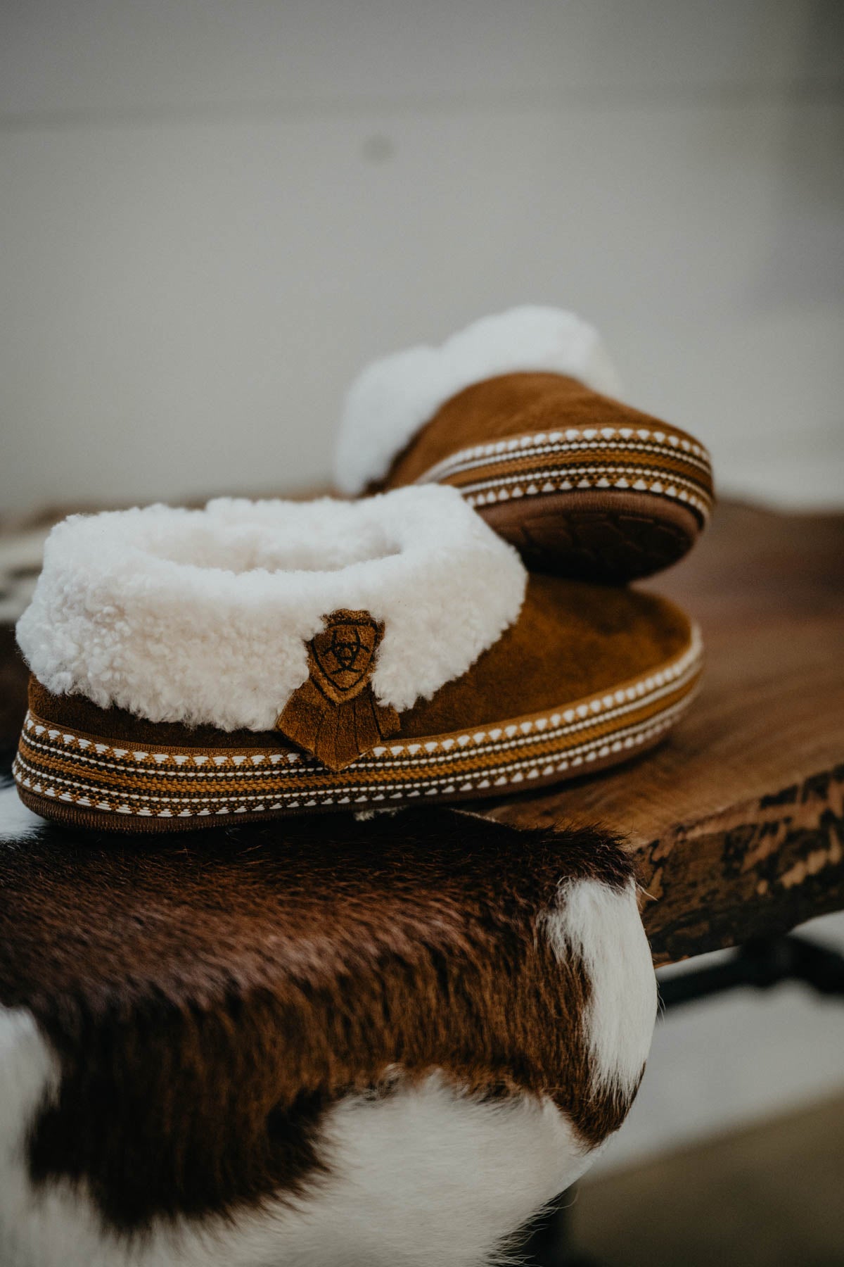 Women's Ariat 'Melody' Slippers (Chestnut)
