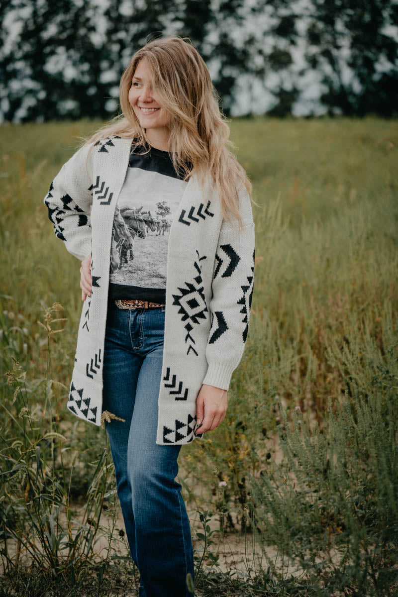 'Whitehorse' Ivory Aztec Cardigan (S-3X)