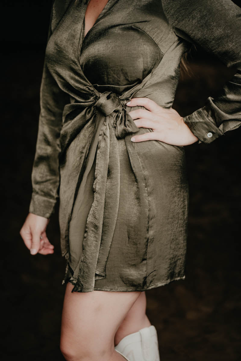 'Vintage Vogue' Metallic Olive Short Wrap Dress (S-L)
