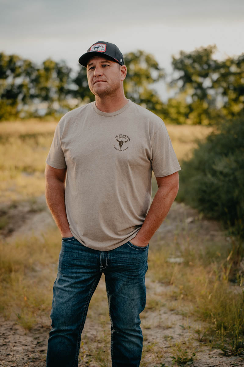 Ariat Men's Bison Skull Graphic T (S-XL)