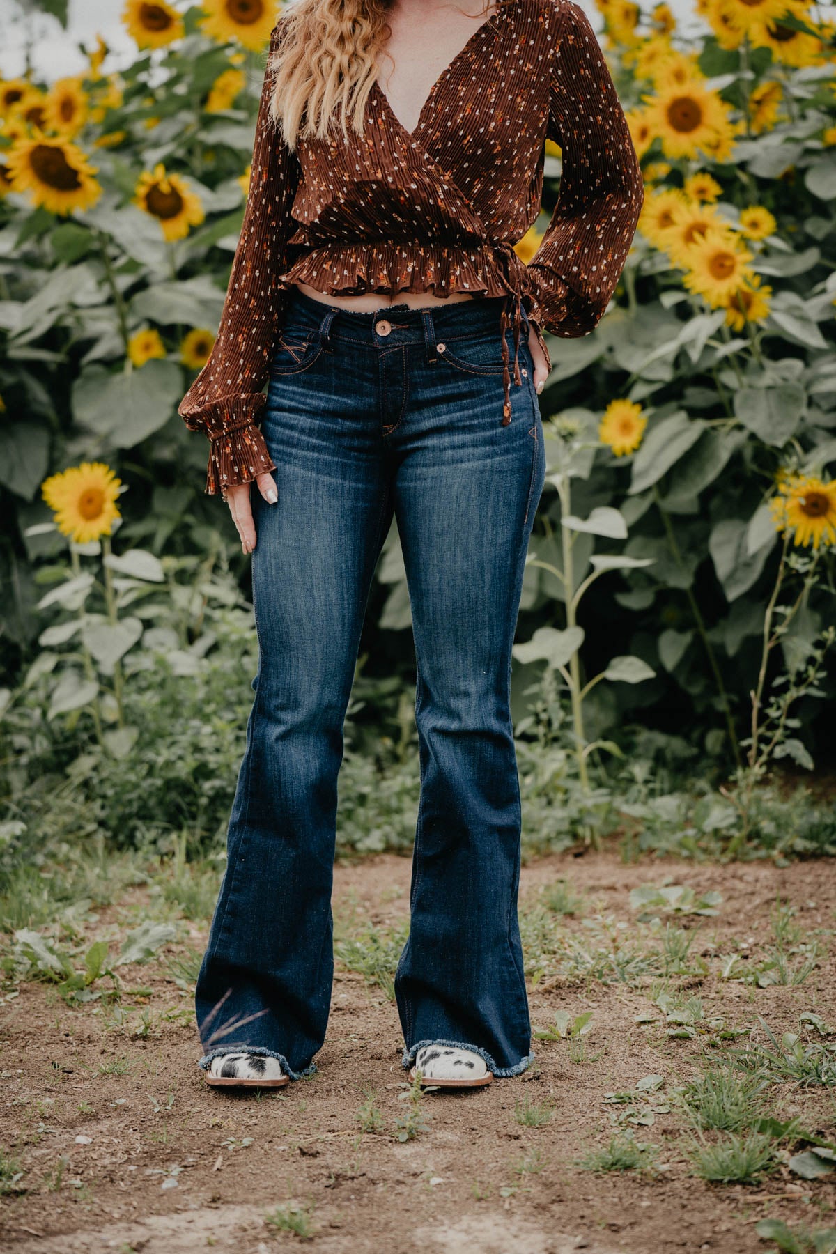 'Yrises' Perfect Rise Raw Hem Flare Jean by Ariat