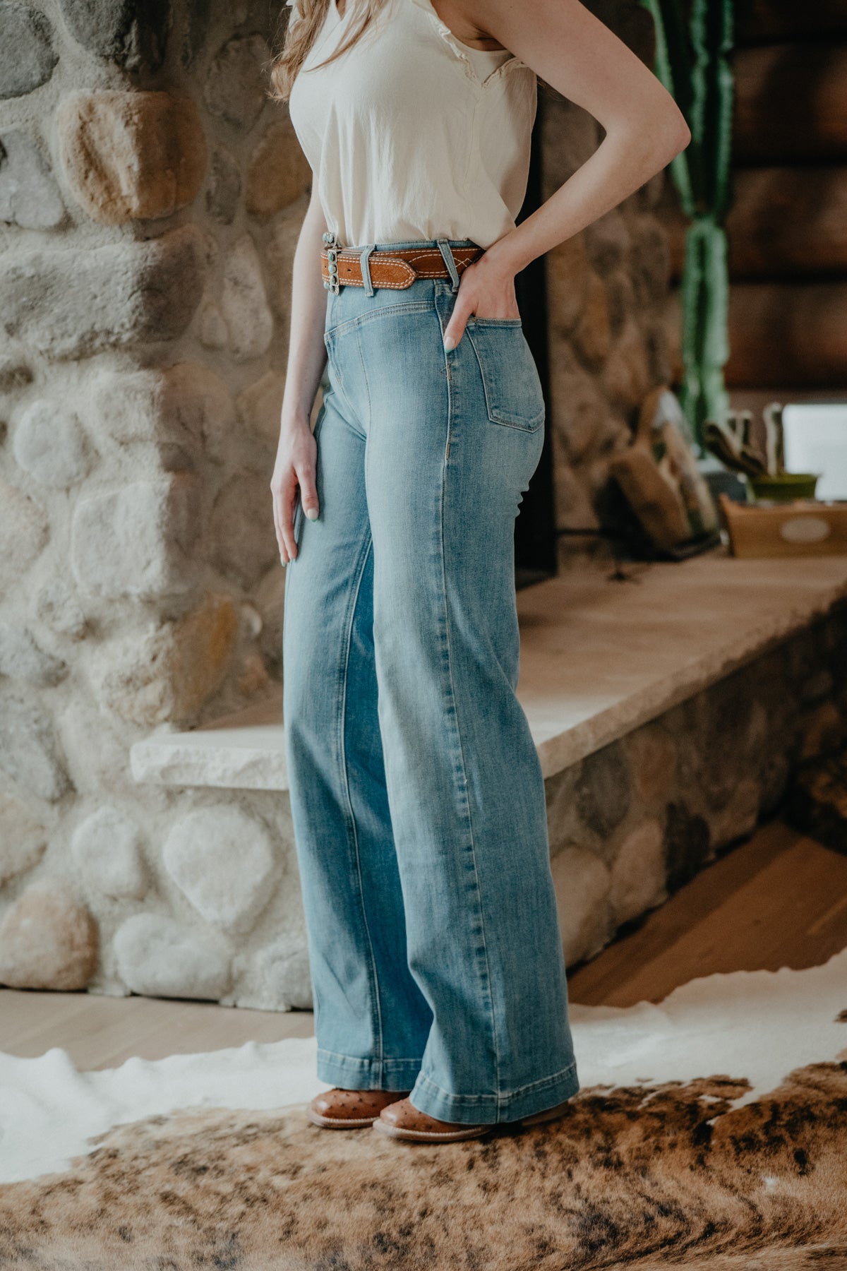 'Delaware' Ultra High Rise Wide Leg Jean by Ariat (24-34)