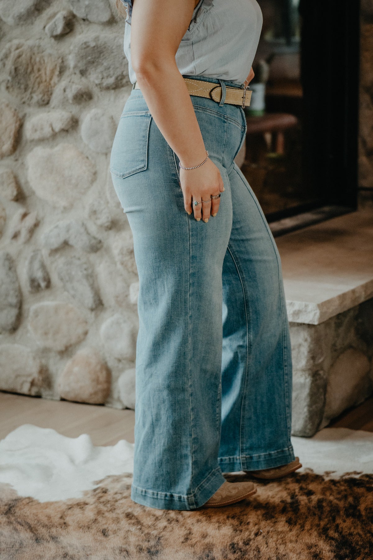 'Delaware' Ultra High Rise Wide Leg Jean by Ariat (24-34)