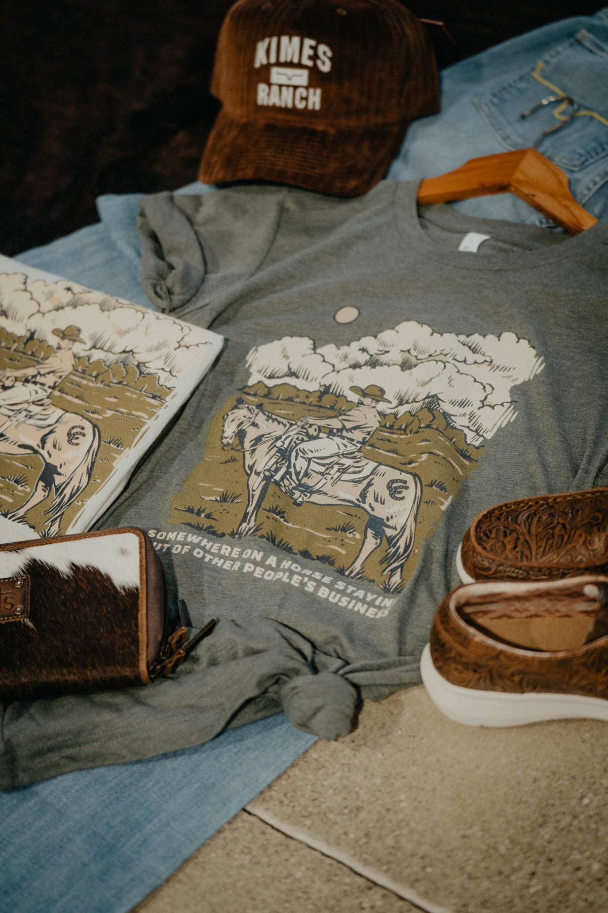 'Somewhere on a Horse' Graphic T (1 XS Green & L-XXL Grey )