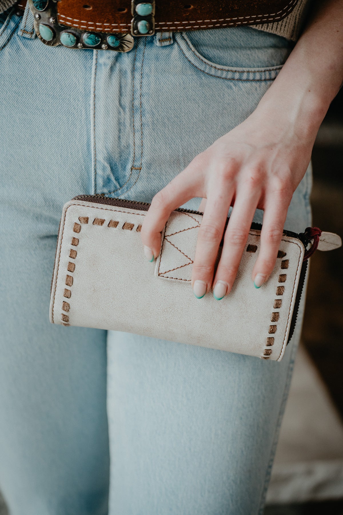'Cremello' Chelsea Wallet by STS Ranchwear