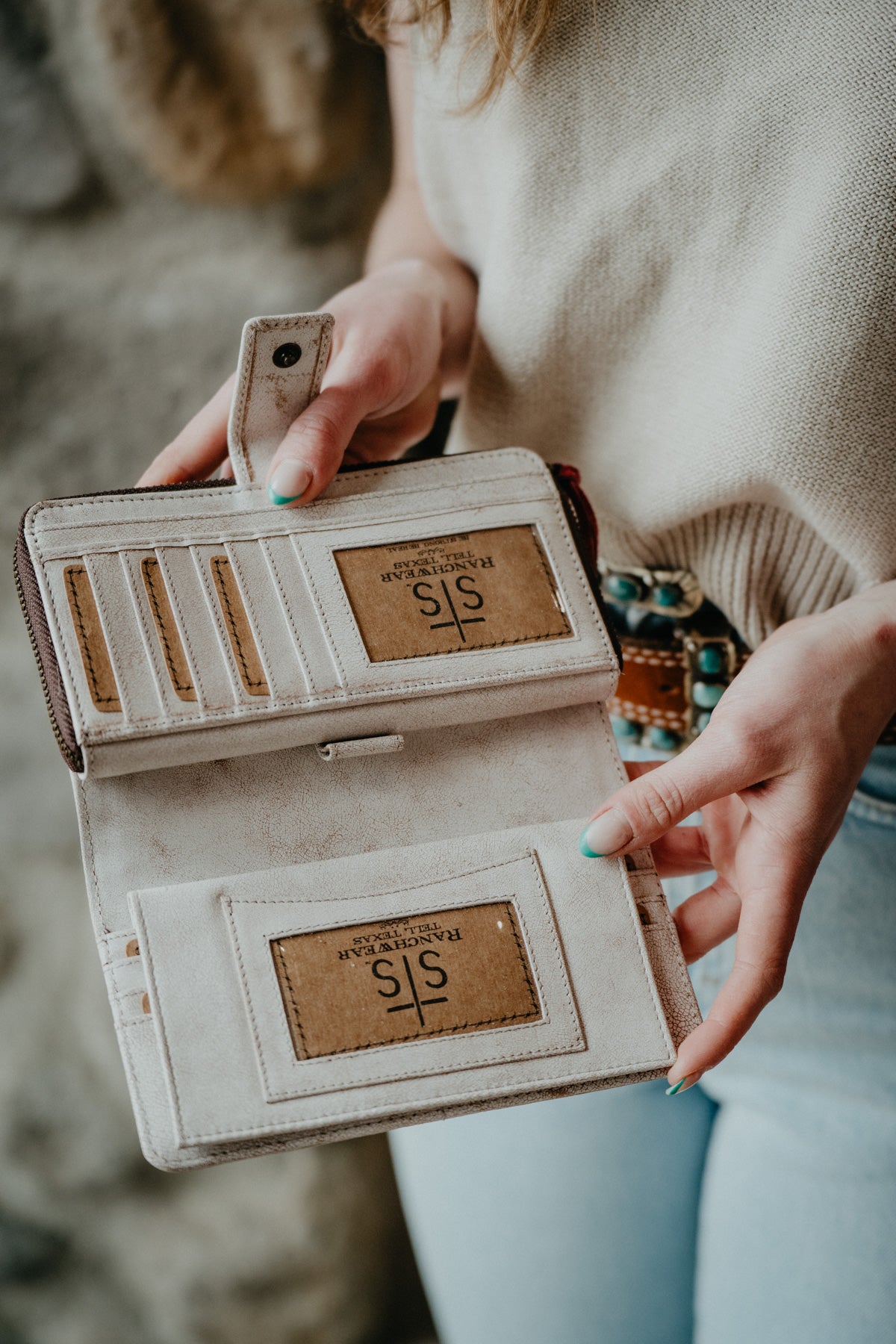'Cremello' Chelsea Wallet by STS Ranchwear