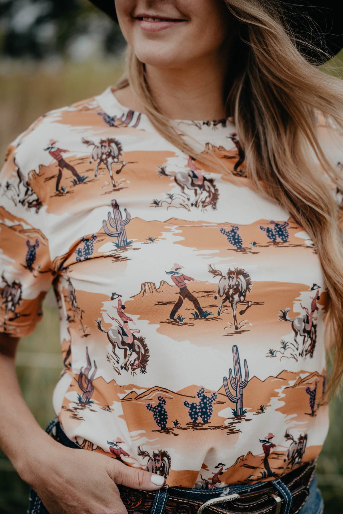 'Yarrow' Women's Desert Print T-shirt (XS - XXL)