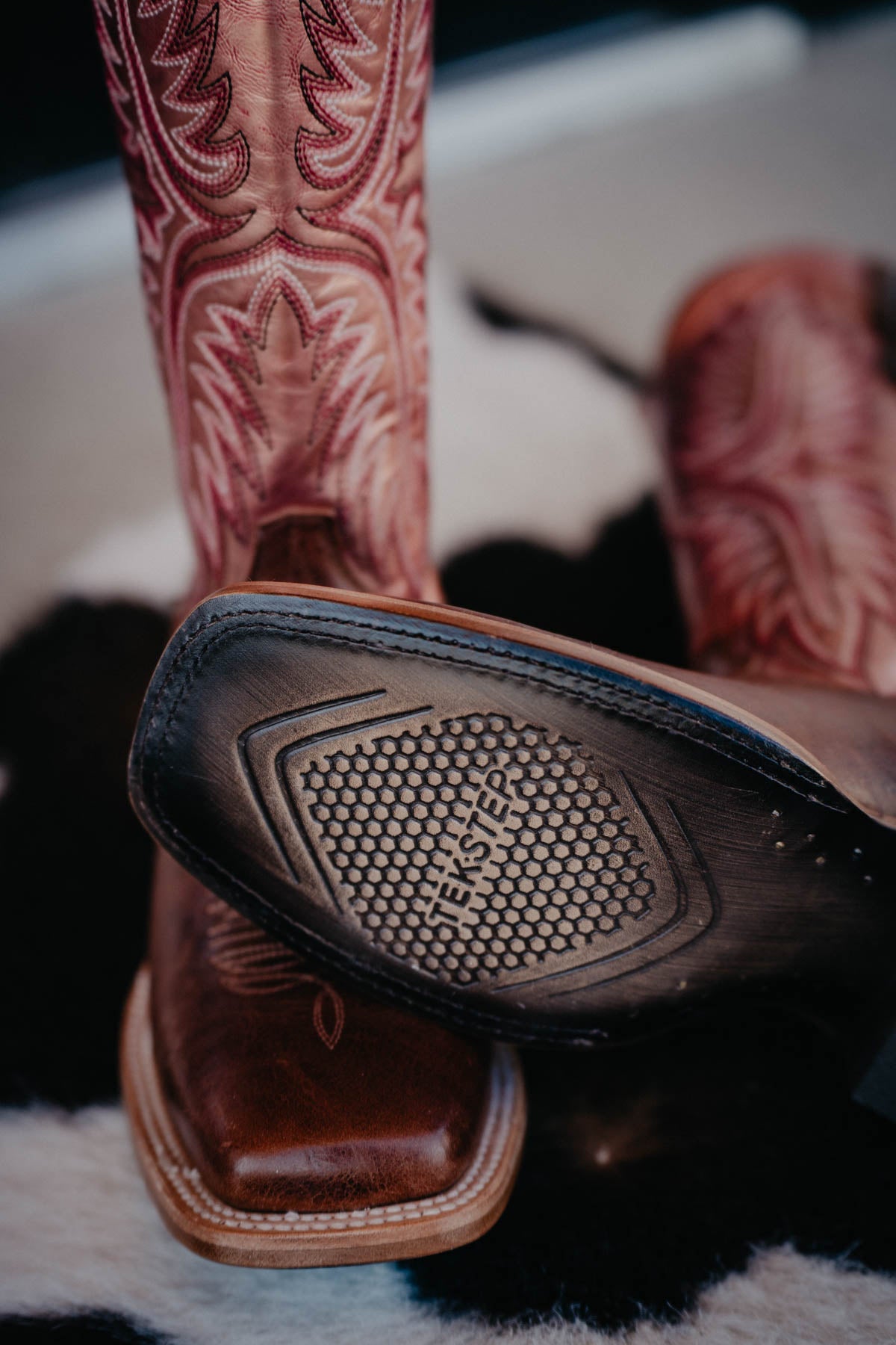 Ariat 'Frontier Calamity Jane' Western Boot - Metallic Desert Sunrise (Sizes 6.5, 7, 8.5 B width only)