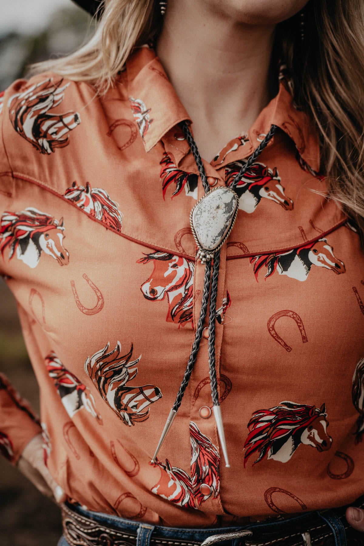 White Buffalo Nugget Bolo Tie