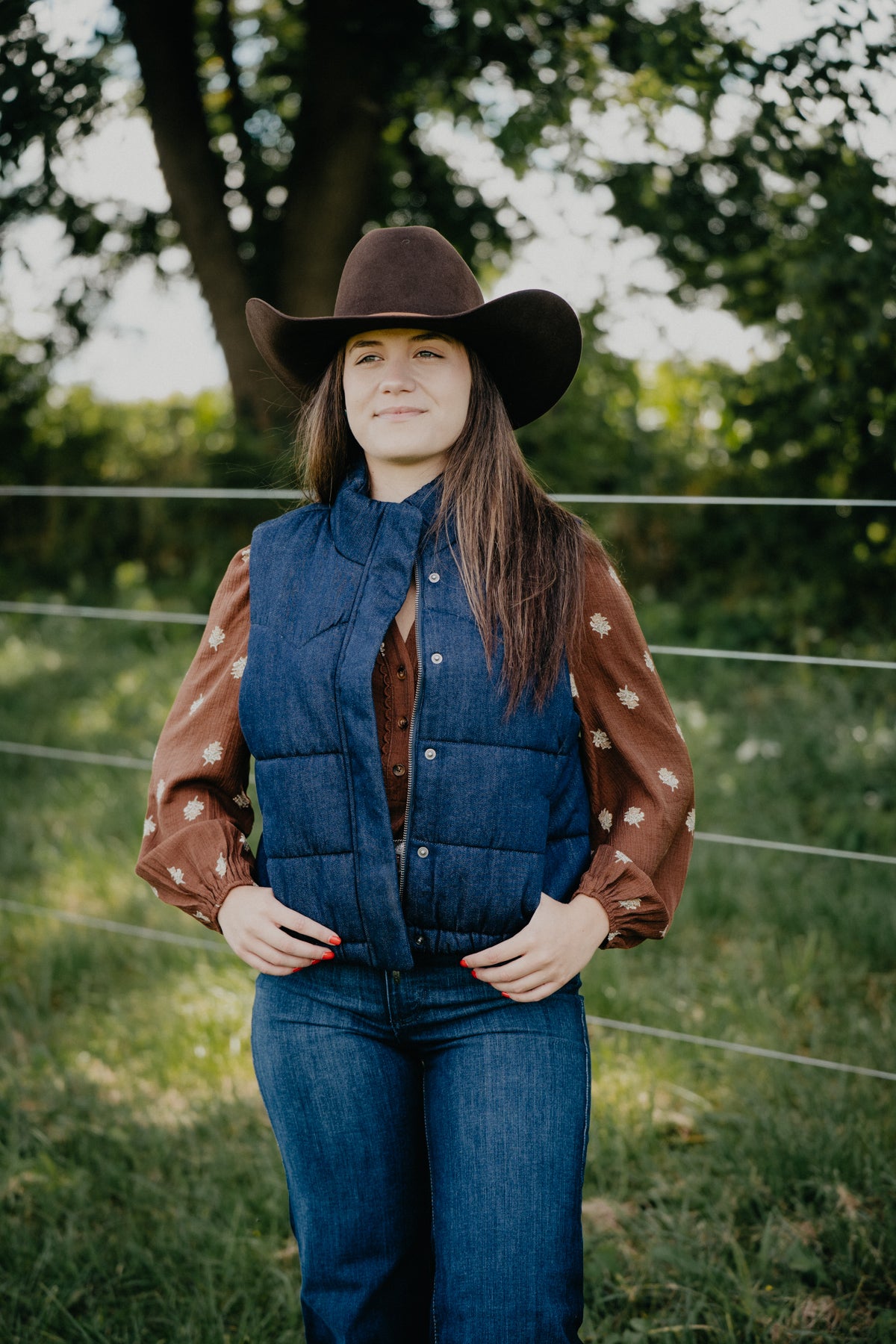 'Taelyn' Western Rinse Denim Vest by Ariat (XS-XXL)