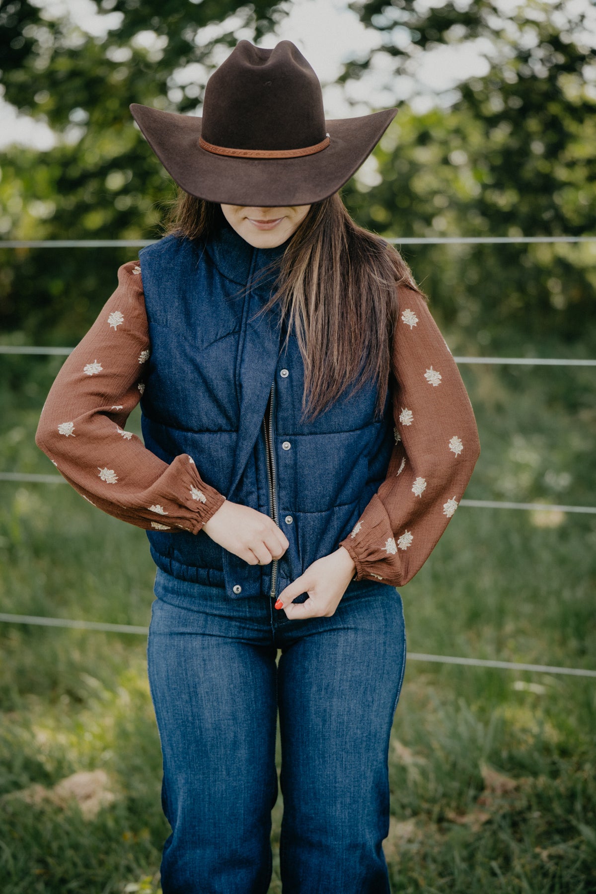 'Taelyn' Western Rinse Denim Vest by Ariat (XS-XXL)