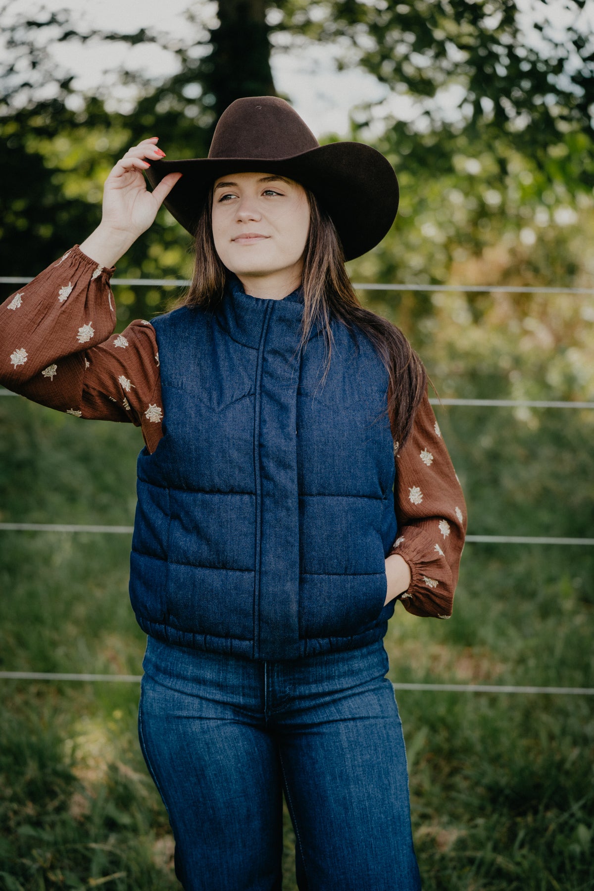 'Taelyn' Western Rinse Denim Vest by Ariat (XS-XXL)
