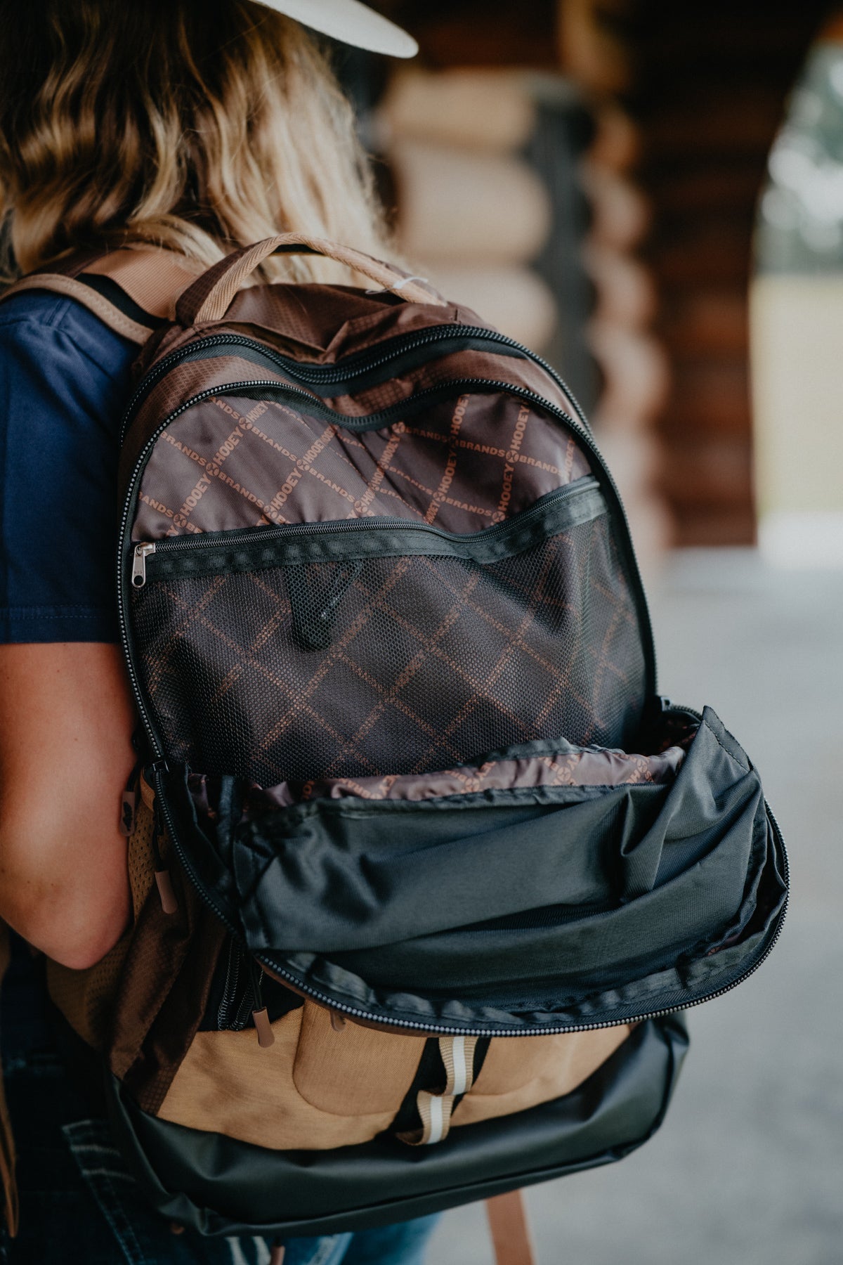 OX Hooey Backpack Brown Body w Tan Pocket/ Serape Accents