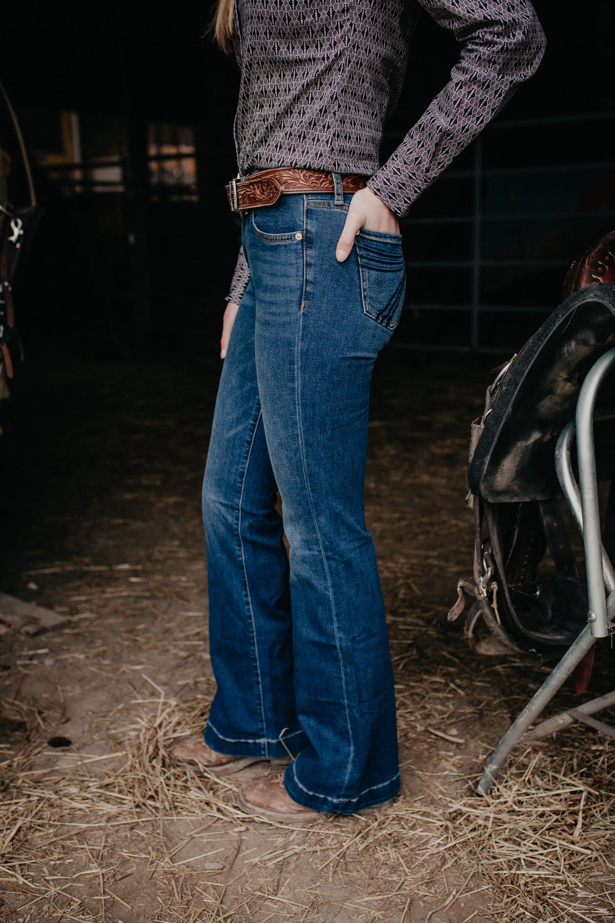 'Melrose' Dark Wash Dojo Flare Jean by 7 For All Mankind (R 34.5" Inseam) {Size 25 & 33 only}