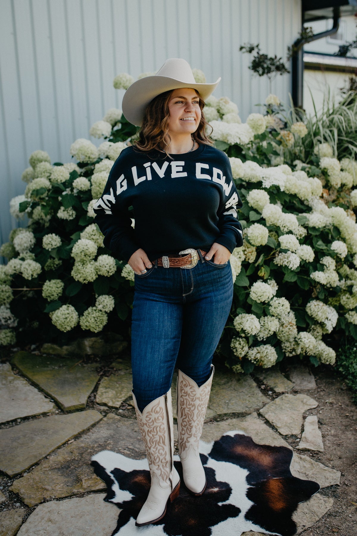 'Victoria' Women's Wrangler Long Live Cowboys Crewneck (S-XXL)