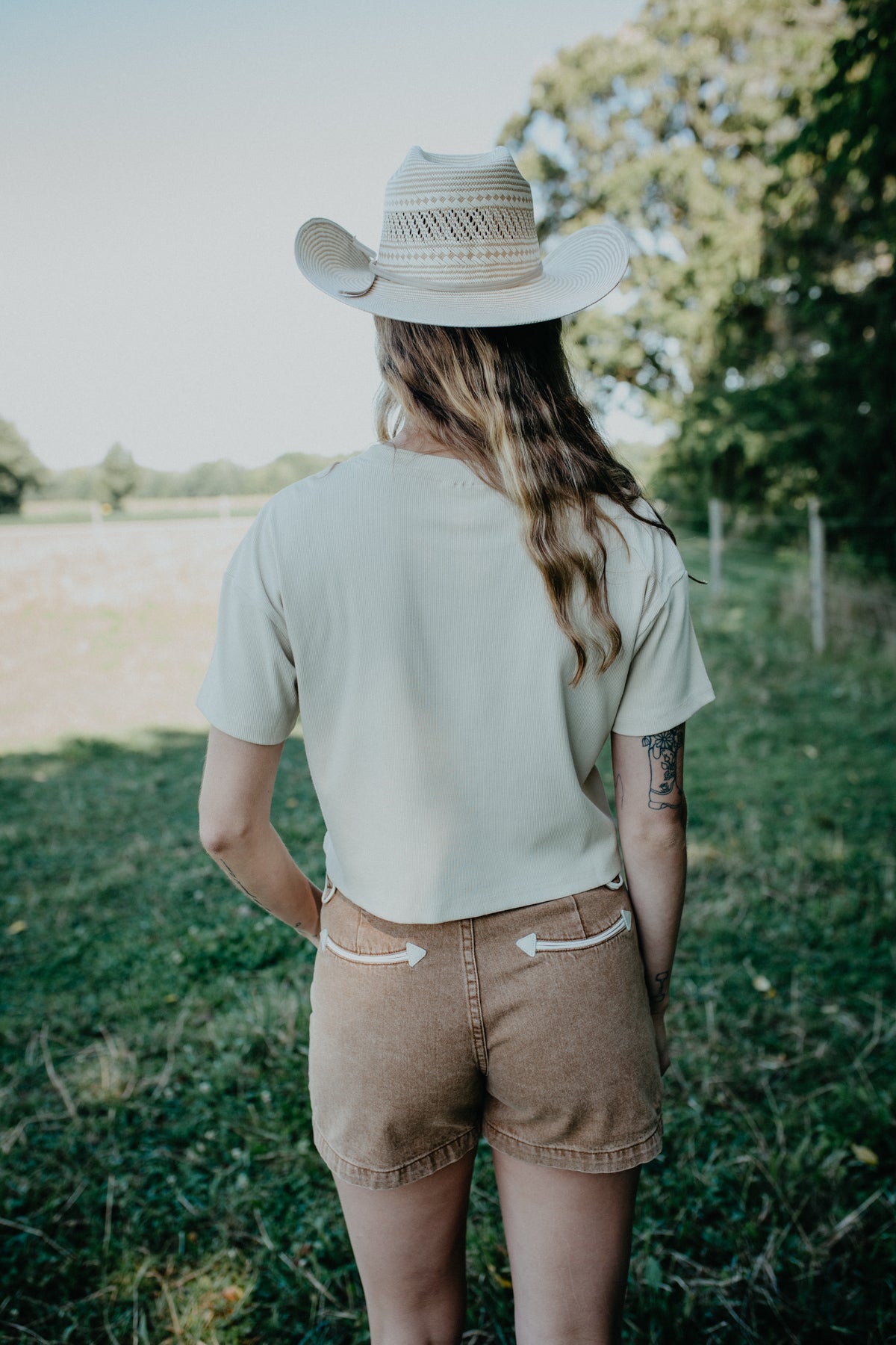 'Stella' Ariat Oyster Boot Stitch Pocket Tee (XS-XXL)