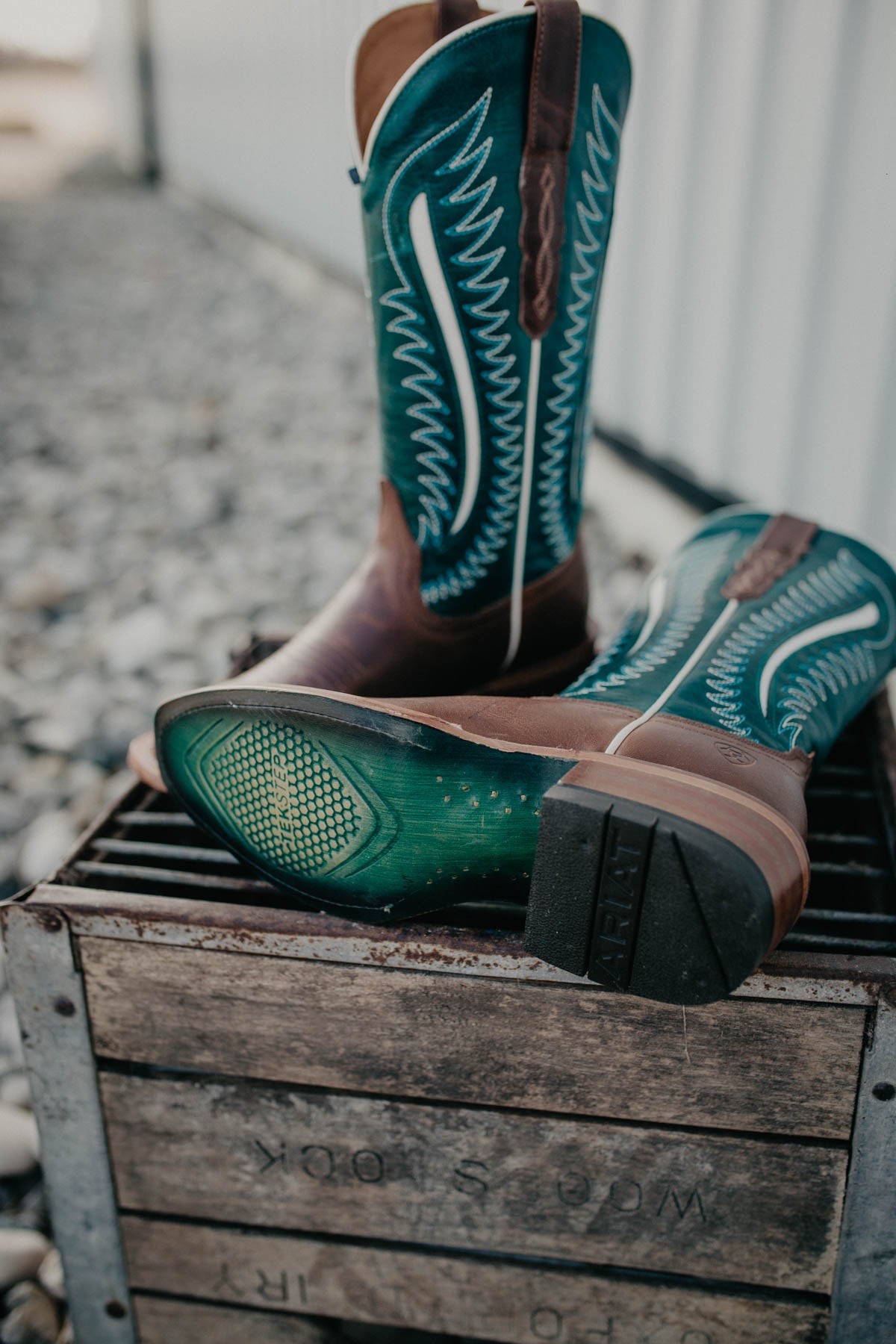 Futurity Limited Western Boot with R Toe {Umber Rust/Turquoise Nights}