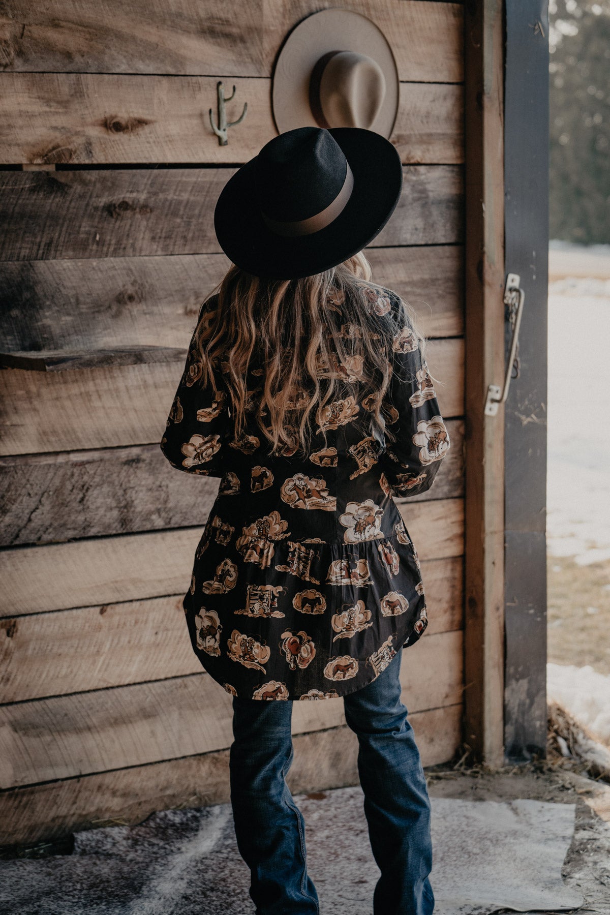 'Four Corners' Black Tunic by Tasha Polizzi (1 M Only)