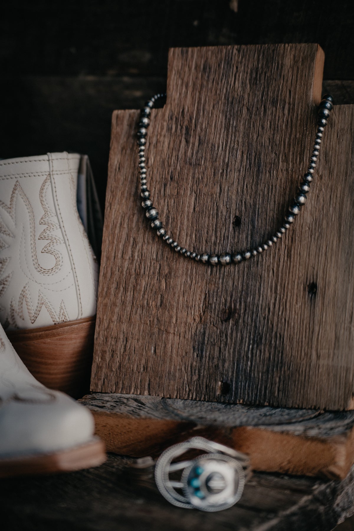 Graduated Navajo Pearl Necklace (15.5")