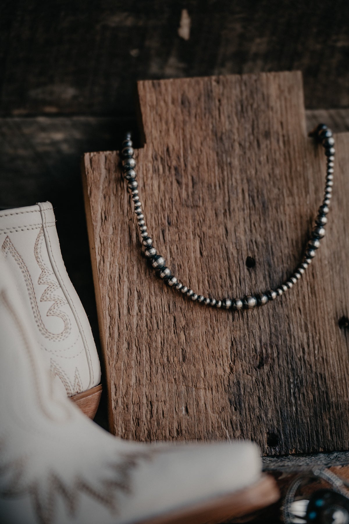Graduated Navajo Pearl Necklace (15.5")