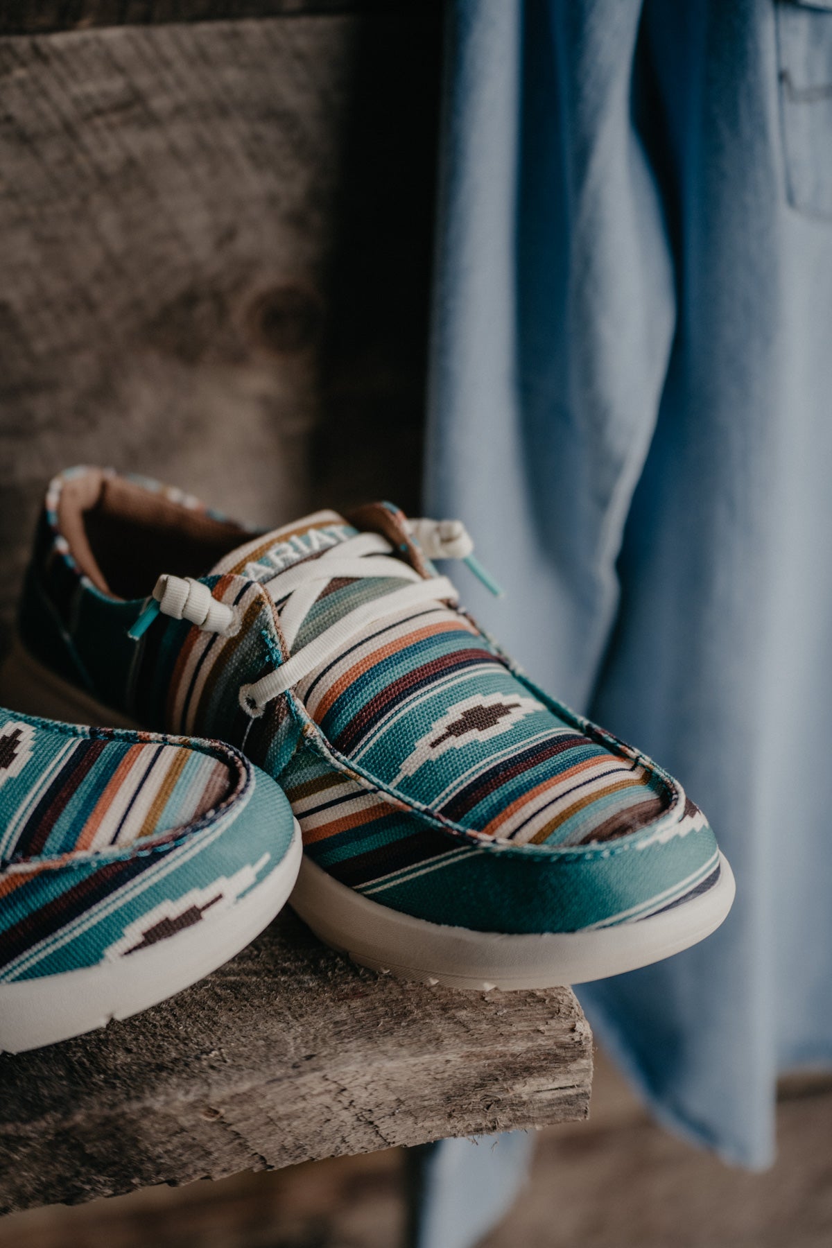 Serape Ariat Hilo Shoes