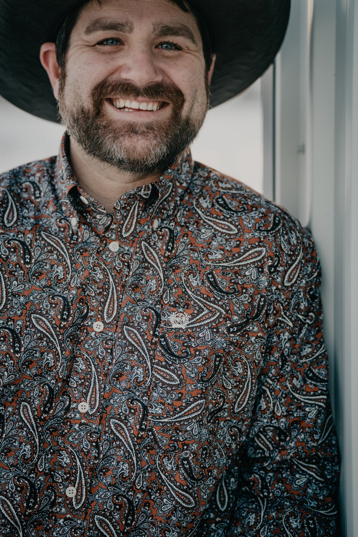 CINCH Men's Brown / Orange Paisley Print Classic Fit Button Up