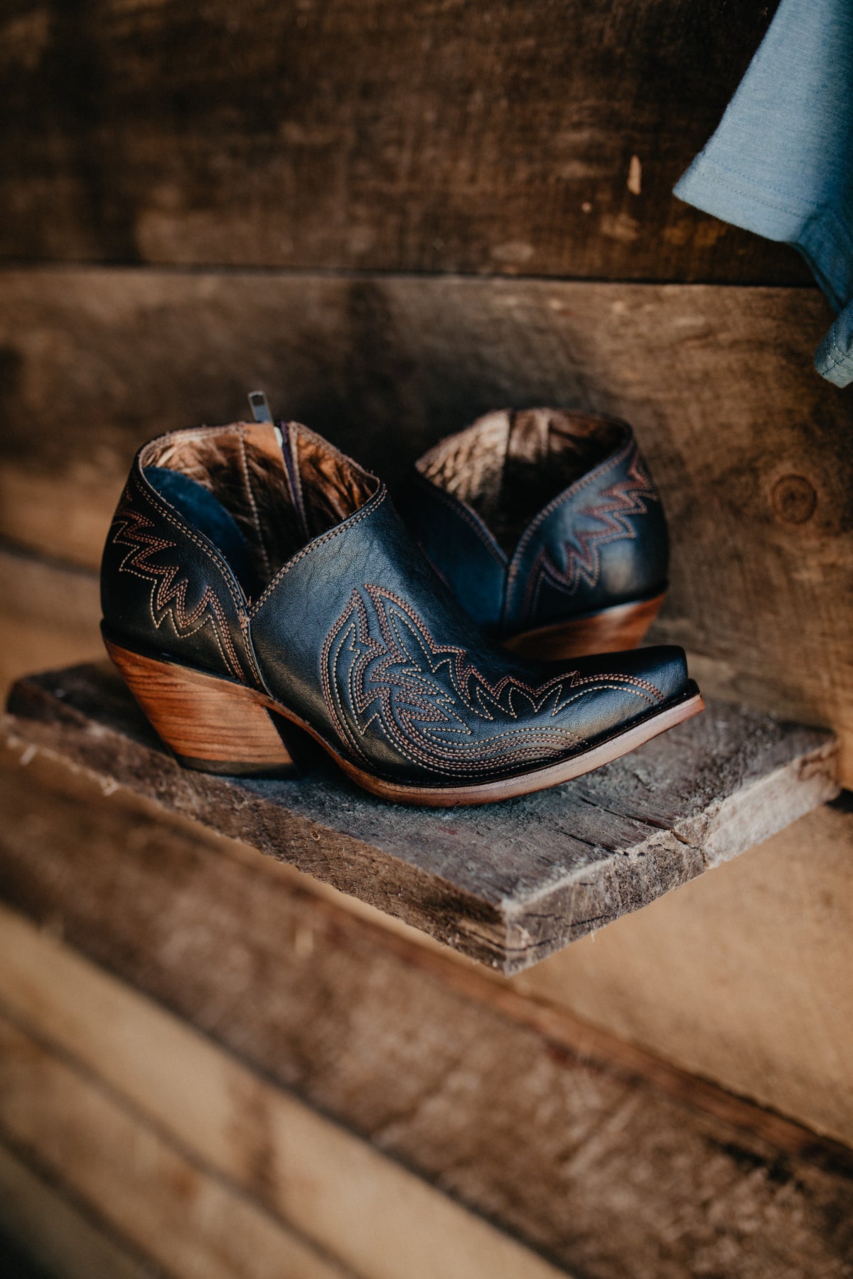 Ariat Jolene Western Bootie Cash Black