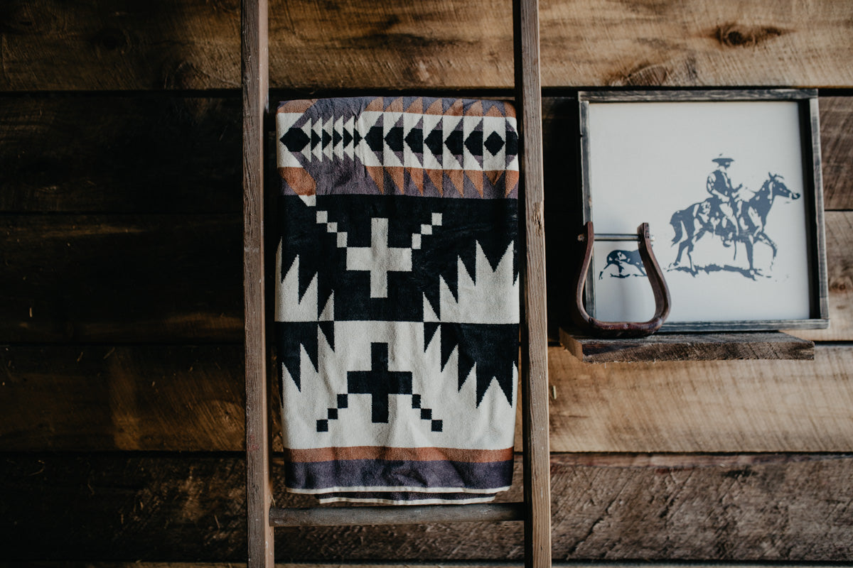 'Spider Rock' Luxe Bath Towel by Pendleton