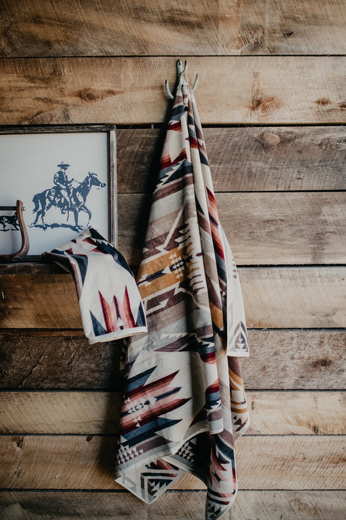 'White Sands' Luxe Bath Towel by Pendleton