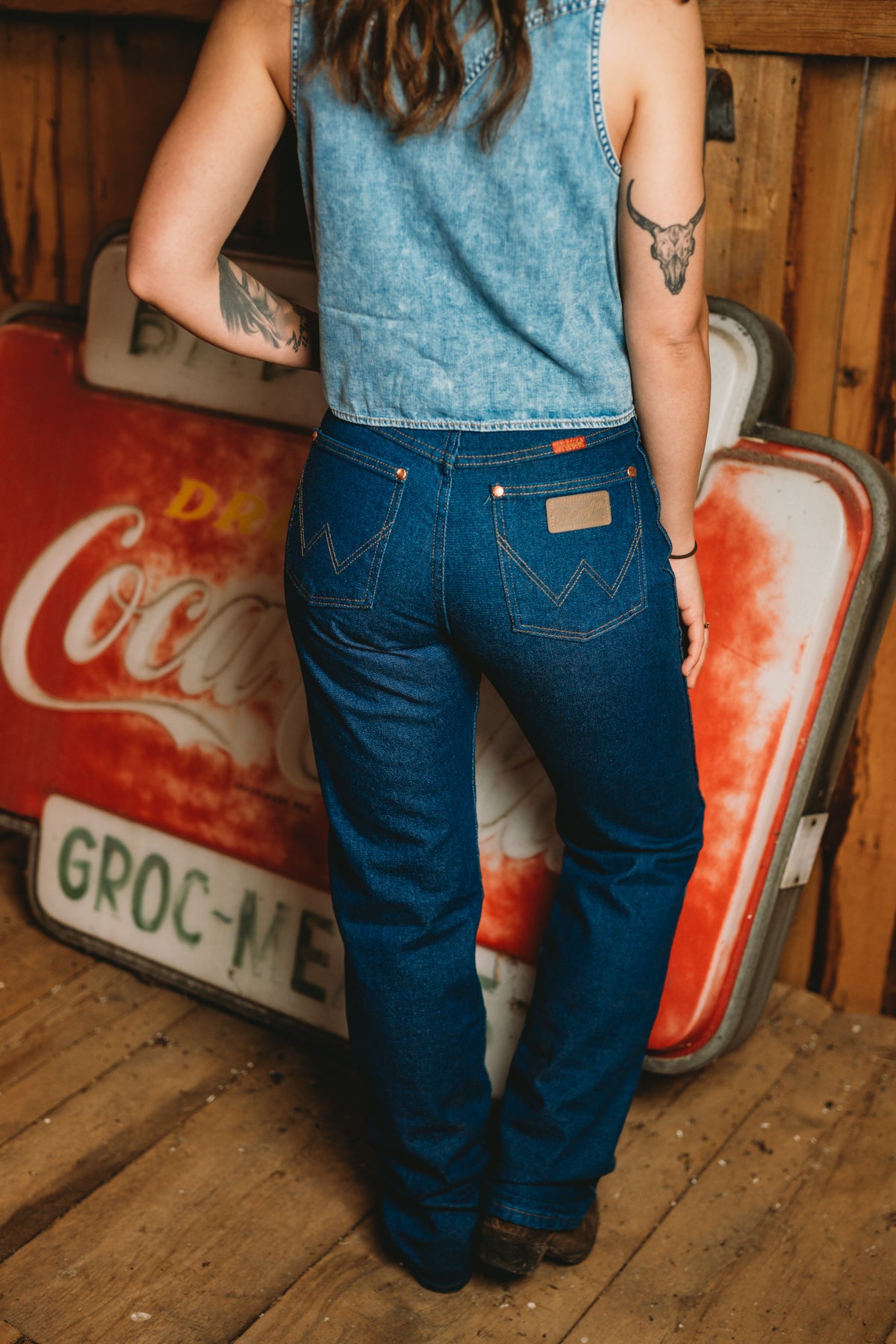 Wrangler Women's High Rise Slim Fit Cowboy Cut