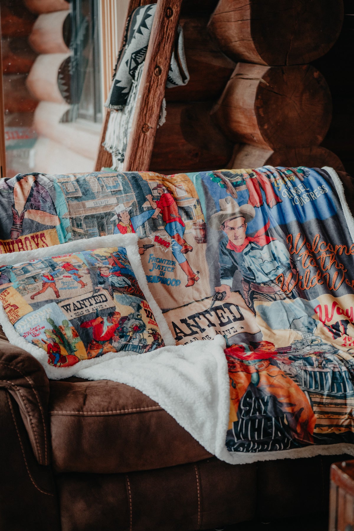 Western Printed Sherpa Throw (6 Patterns)